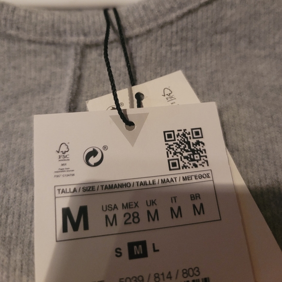 Zara dress - Picture 5 of 5